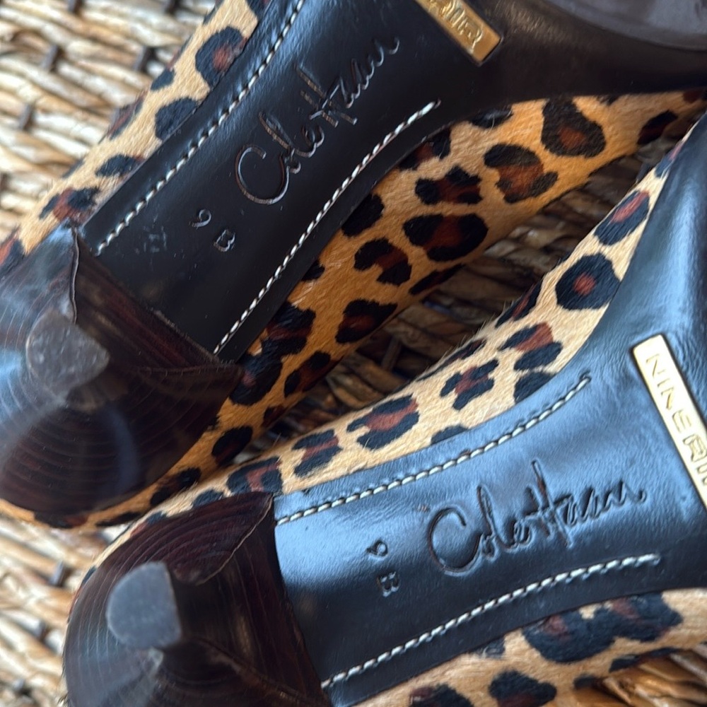 Chic Cole Haan Calfhair Leopard Print 2” Heels 👠 with Nike Air Technology Sz 9 - Picture 3 of 6